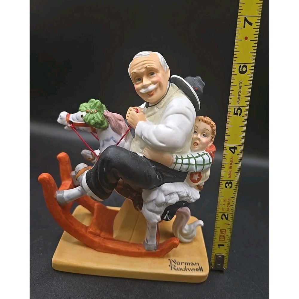 VTG Danbury Mint Norman Rockwell Figurine Gramps At The Reins Porcelain Japan 6" - Picture 7 of 8